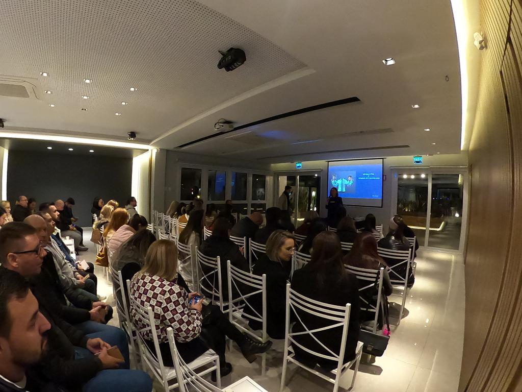 CDL Sapiranga promove palestra