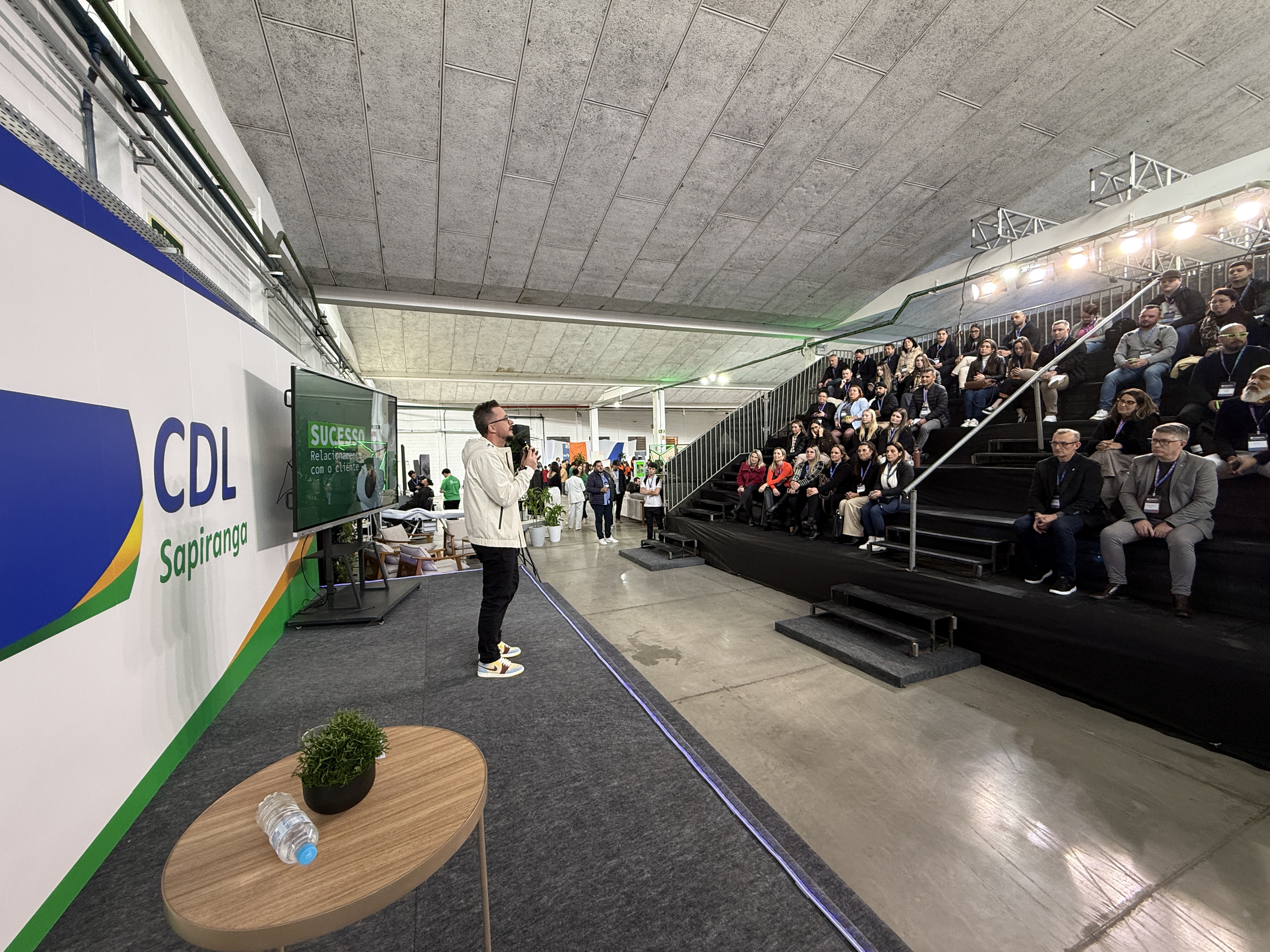 Palco CDL Sapiranga levou conteúdo prático e inspirador ao Sapiranga Summit