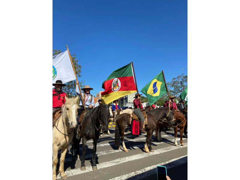 CDL Jovem de Sapiranga celebra tradições gaúchas no Acampamento Farroupilha